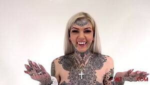 Tatted Amber Luke rails the tremor for the very first time