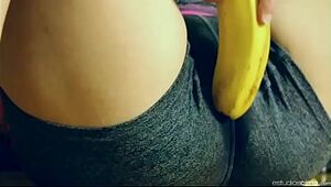 Fitness and jerking with banana